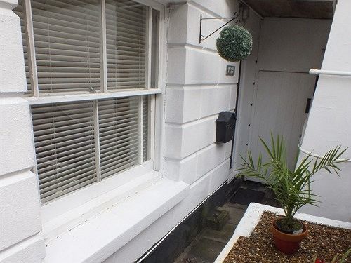 Garden Flat Lejlighed Royal Tunbridge Wells Eksteriør billede